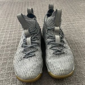 Lebron 15 City Seris